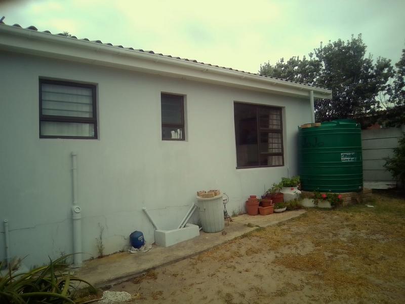 3 Bedroom Property for Sale in Franskraal Western Cape